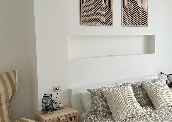 House كالولزيوكورتي